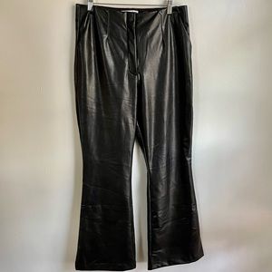 Abercrombie & Fitch Vegan Leather Pants Sz 12 Curve Love NWT Black